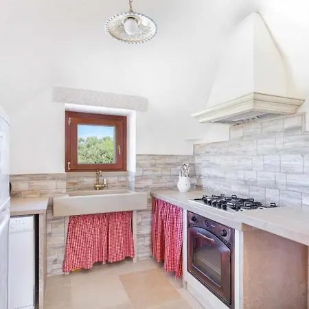 Trullo Il Pupineto Вилла *